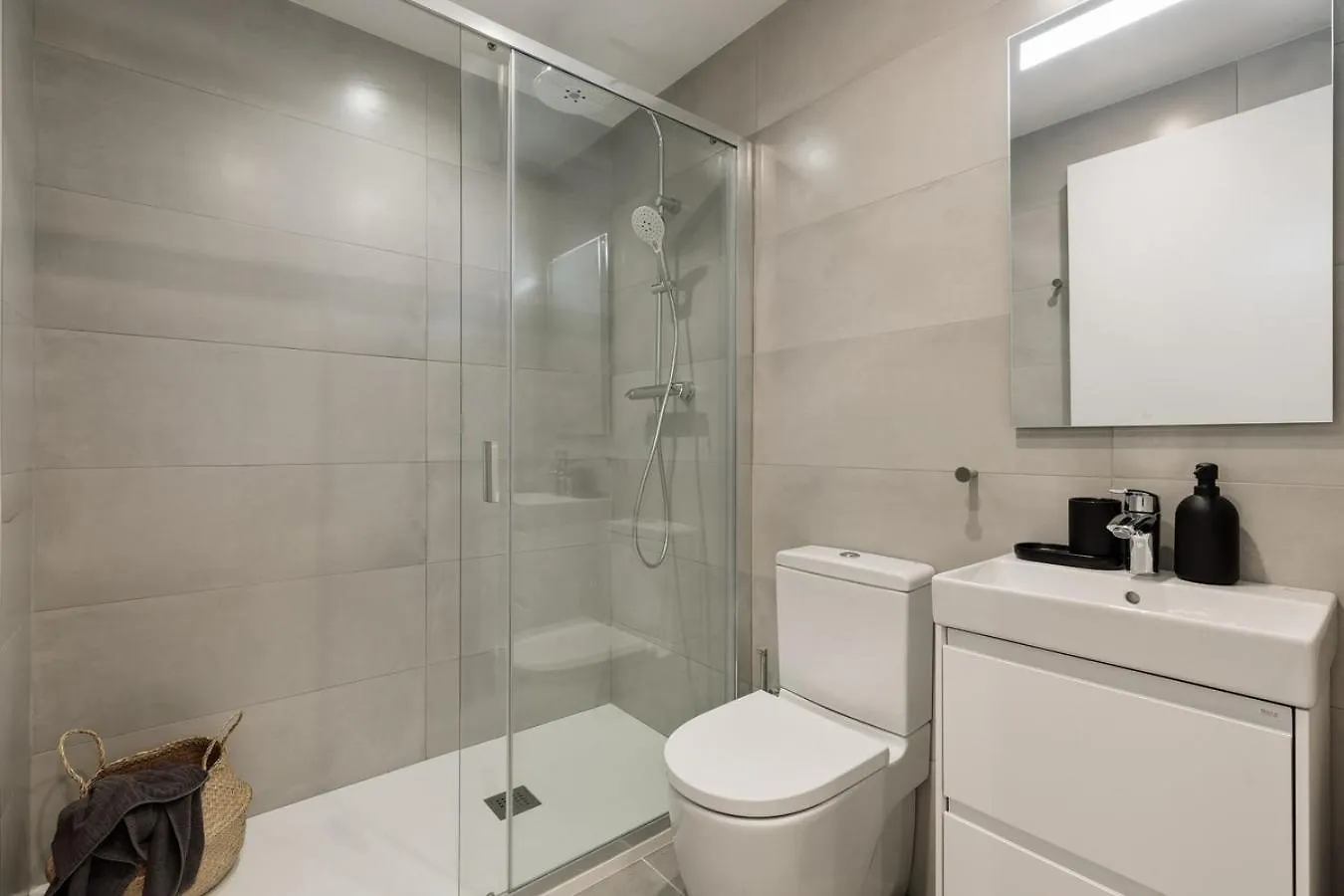Апартаменты Cetara - 2 Bedrooms, Balcony And Terrace In Ciutat Vella Барселона