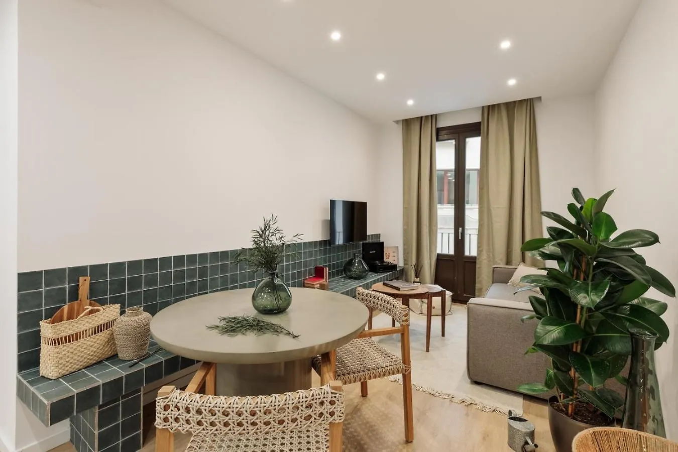 Cetara - 2 Bedrooms, Balcony And Terrace In Ciutat Vella برشلونة إسبانيا
